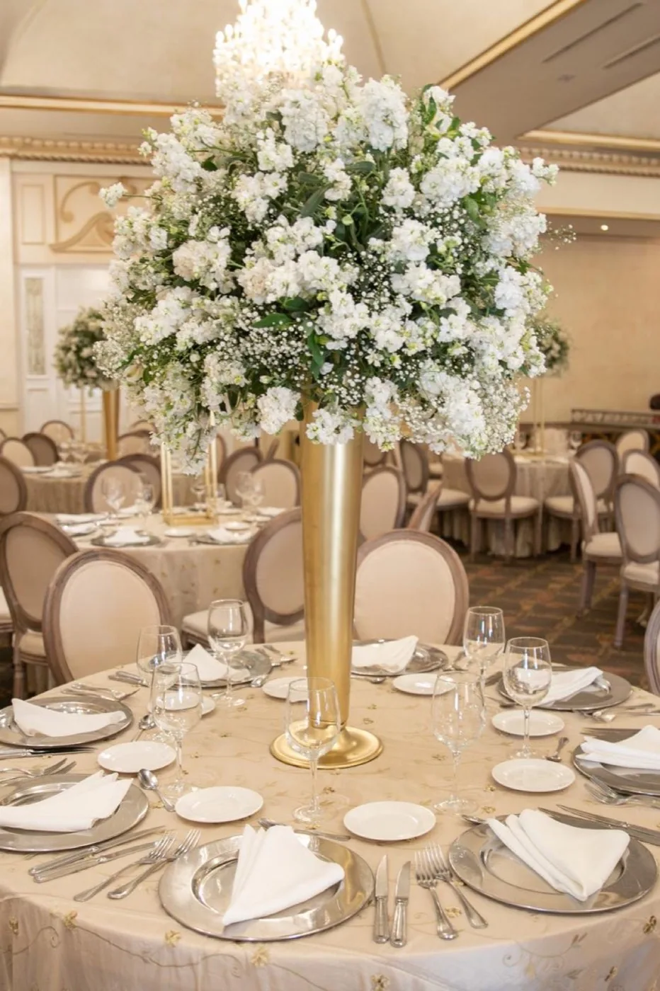 Centro de mesa floral para boda