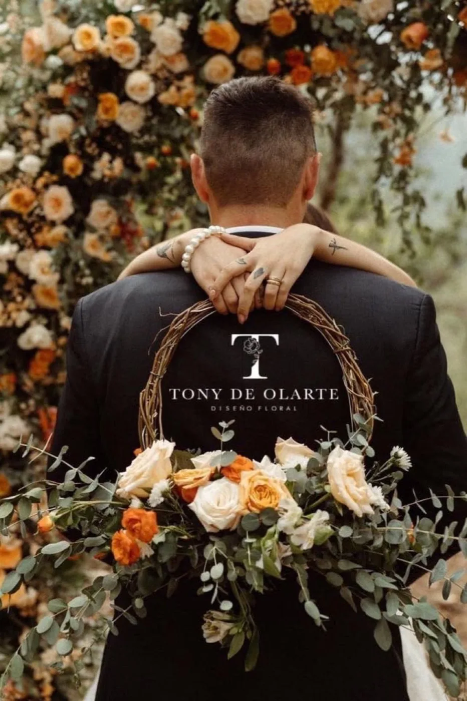 Ramo de novia con diseño floral artesanal