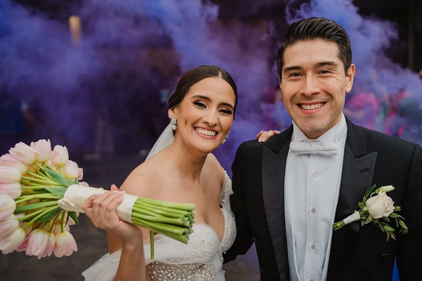 Ramo de novia con diseño floral artesanal